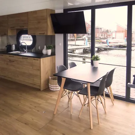 Holiday home Campi 400 By Interhome Uitgeest