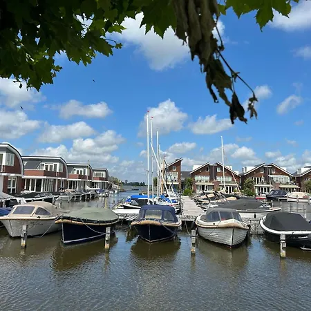 Holiday home Campi 400 By Interhome Uitgeest