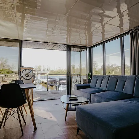 Campi 400 By Interhome Uitgeest