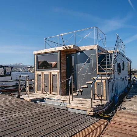 Campi 400 By Interhome 3* Uitgeest